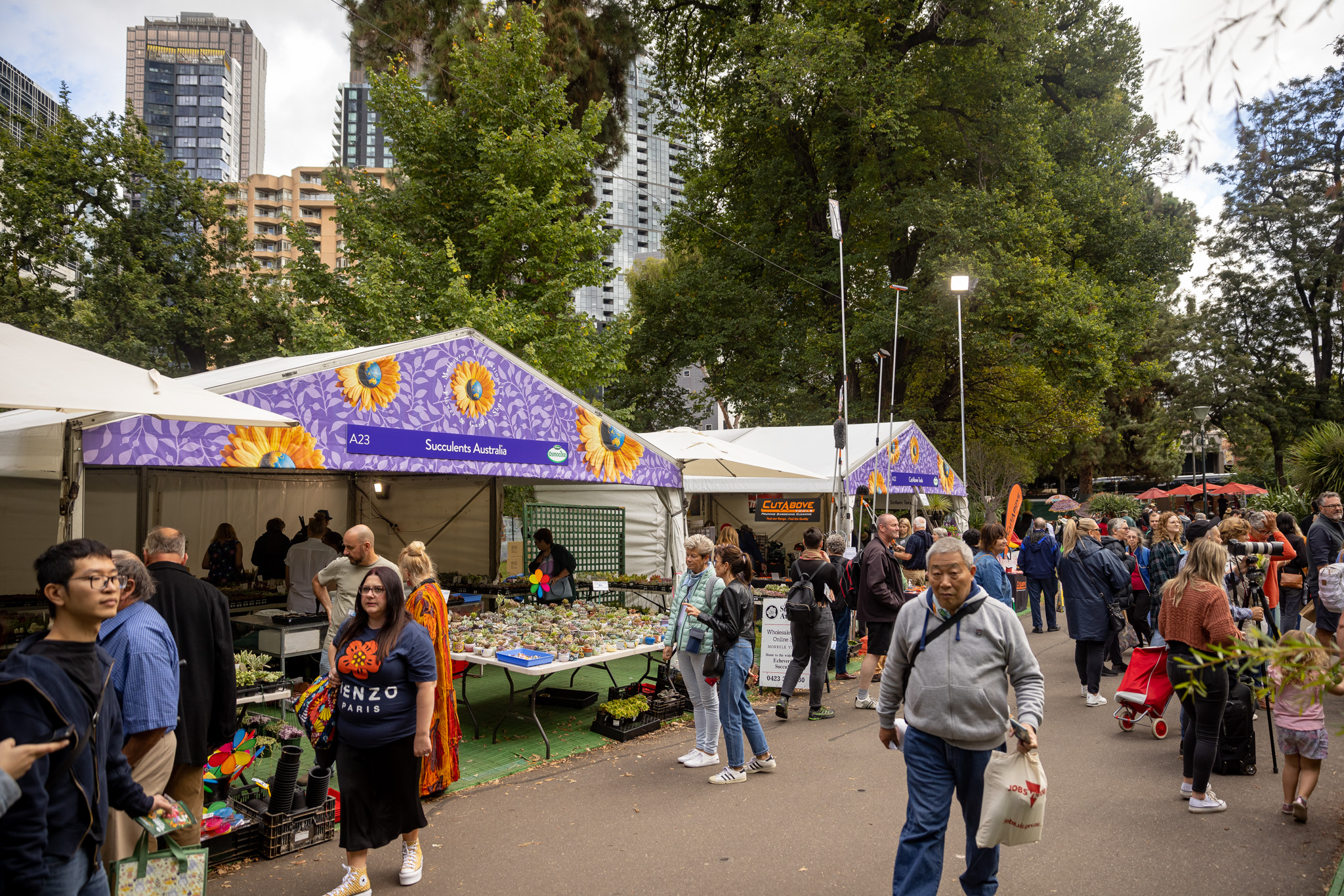 Exhibitor Applications Are NOW OPEN Melbourne International Flower